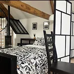 Le Merisier Apartment